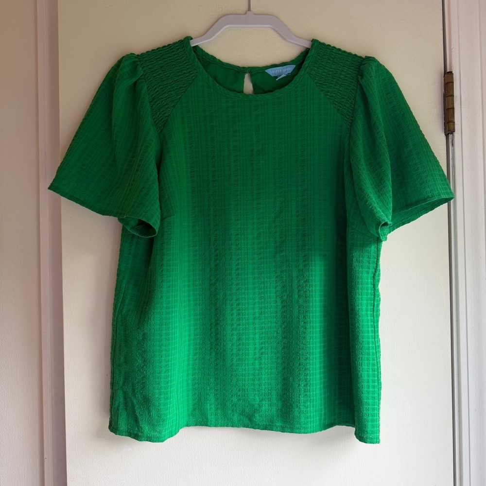 Draper James Green Seersucker Smocked Short Sleeve Blouse XS 1859444
